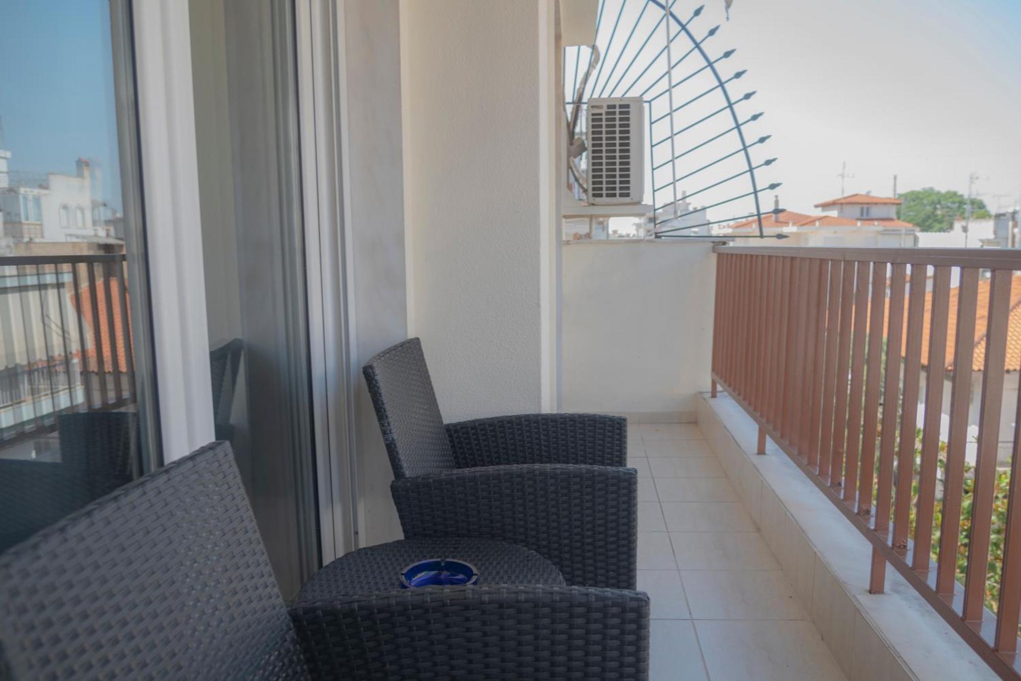 Vip Apt. Pezodromos Kalamarias เทสซาโลนิกิ ภายนอก รูปภาพ